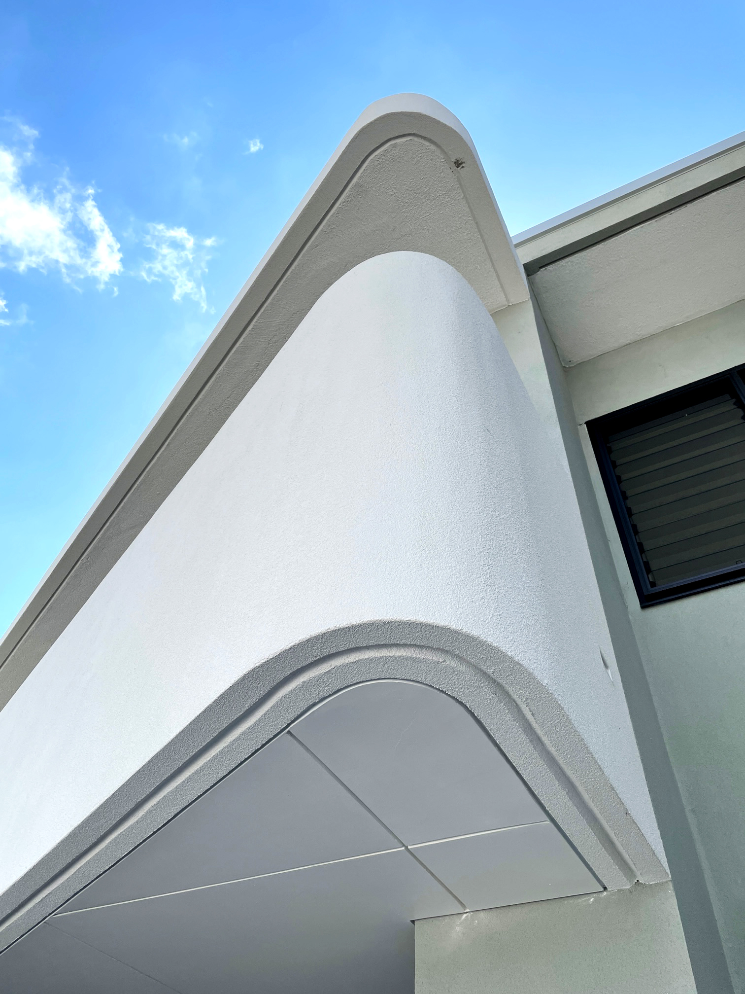 Modern Architecturally Designed Apartment block - Anzac Parade Maroubra, designed by Sgammotta Architects | sgammotta.com.au